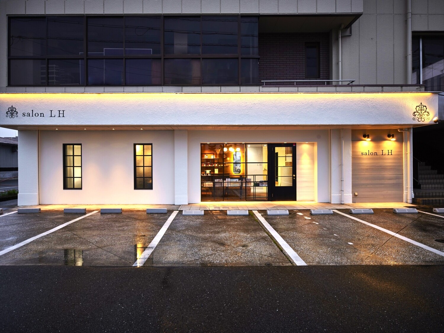 事業所 Lego Hair 金剛本店