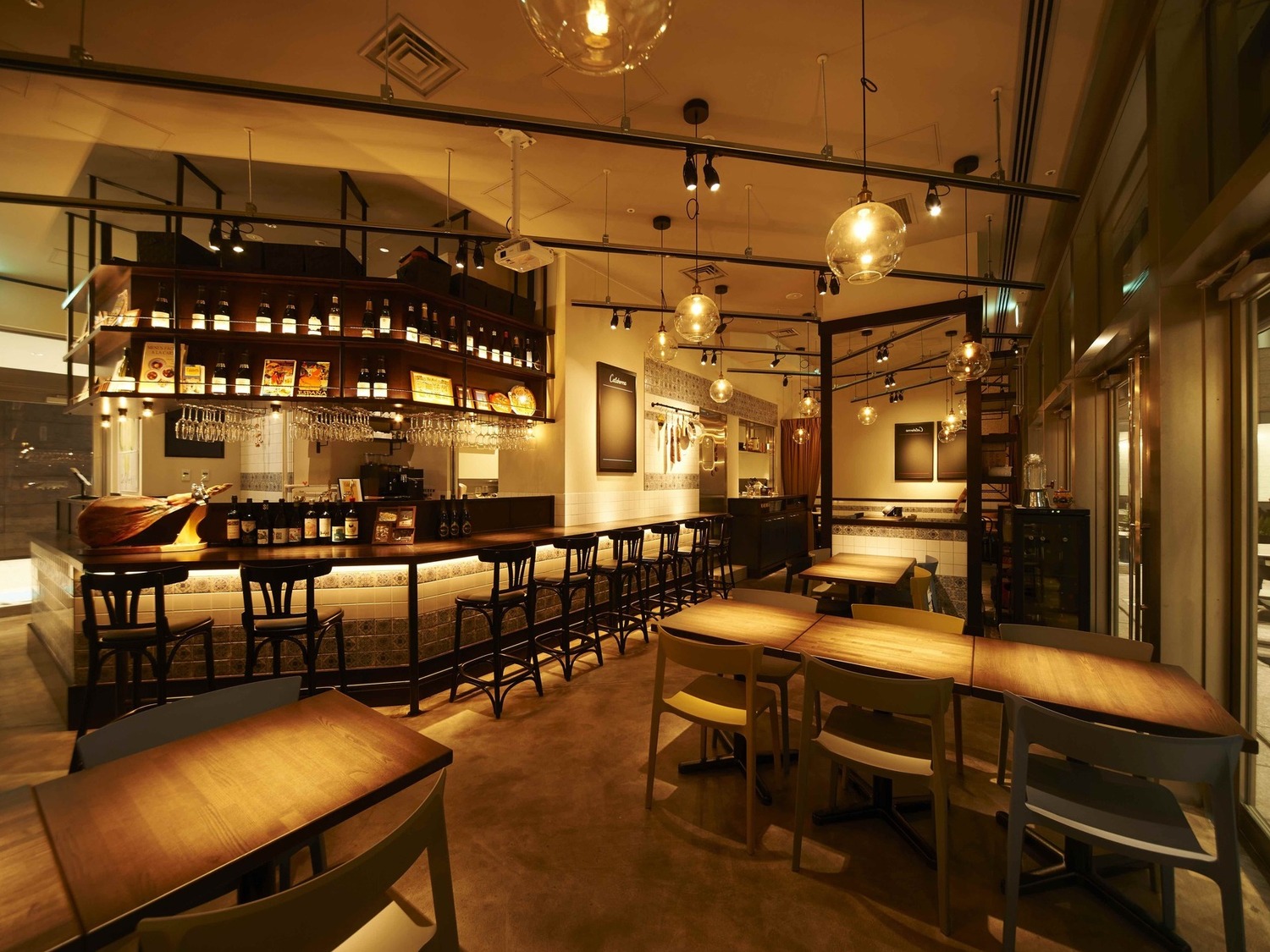 事業所 Calahorra（カラオラ）