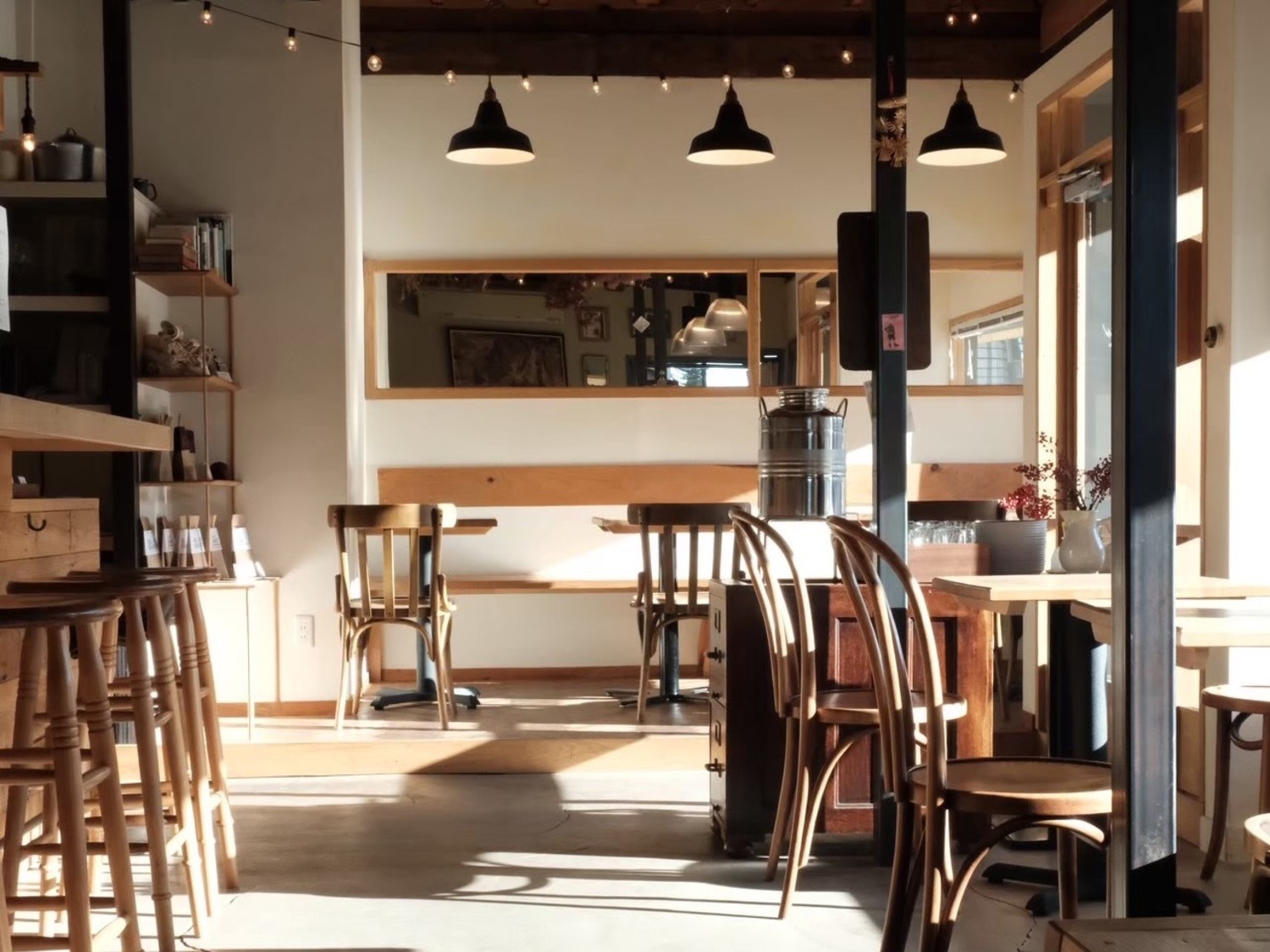 事業所 Iris bread & coffee