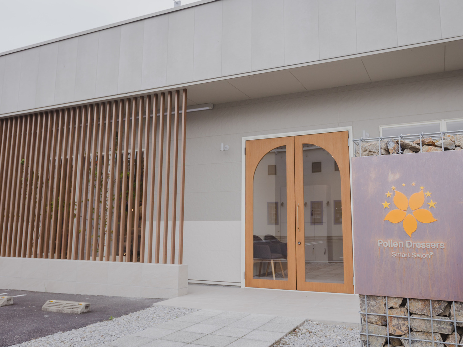 事業所 Pollen Dressers Smart Salon