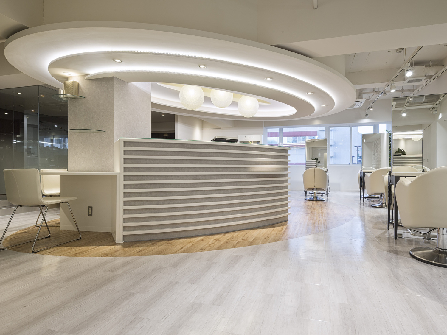 事業所 SALON DE JOE