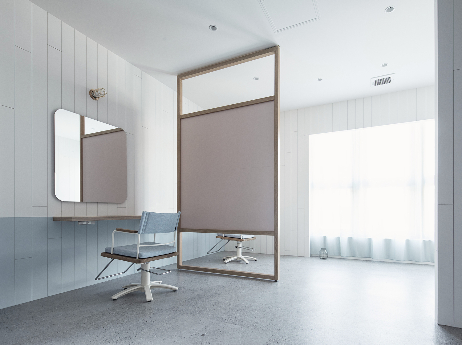 事業所 calm by Re:berta【カーム　バイ　リベルタ】