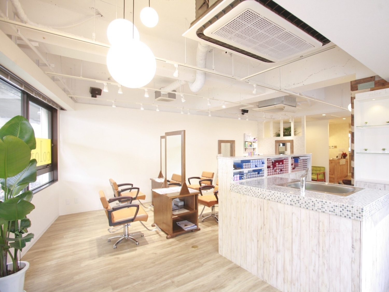 事業所 三軒茶屋店