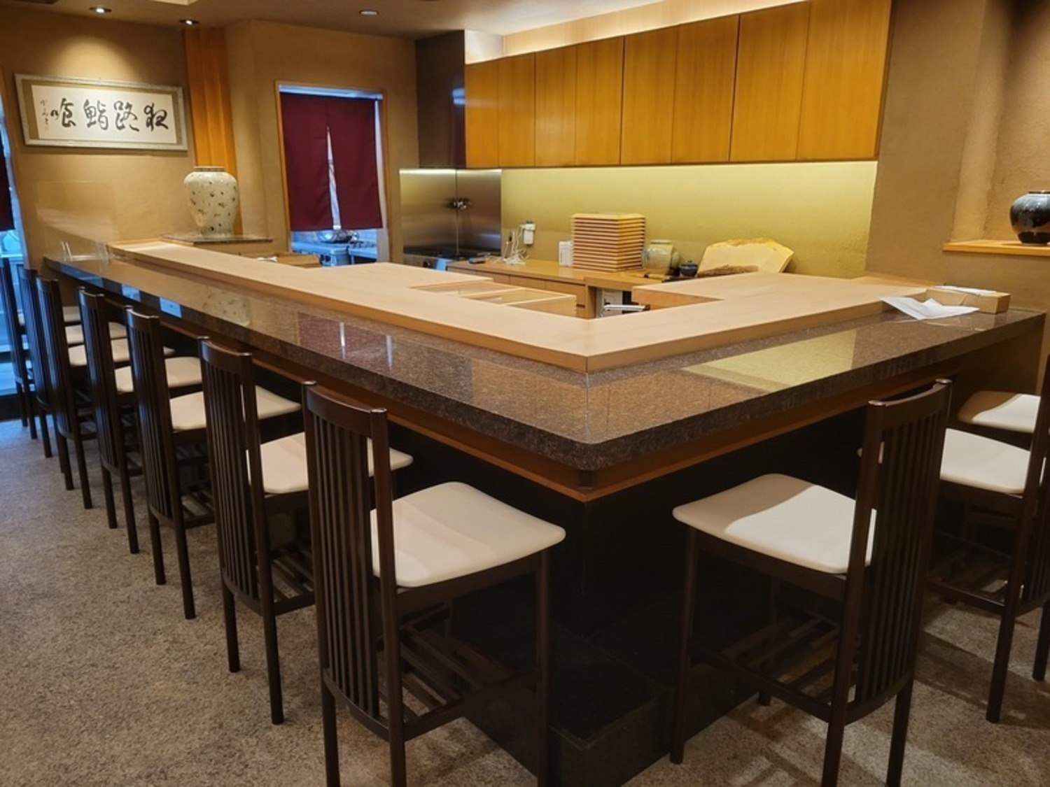 事業所 寛龍 上通り店