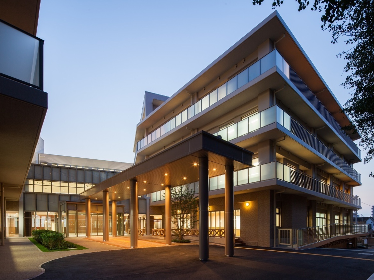 事業所 医療法人社団明芳会　クローバーのさと　イムスケアカウピリ板橋