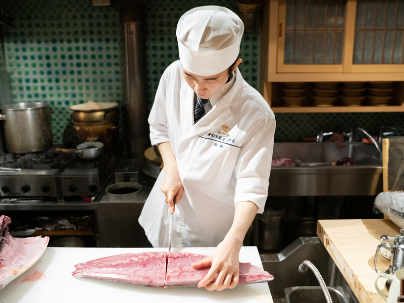 手打ち蕎麦 汐見（株式会社汐見）の仕事内容