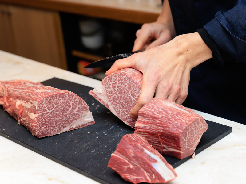 Azuki・Byoux・鮨 来・鮨 うつぎ・Ecart・FLAMINGO(焼鳥)・軽井沢やまさと（有限会社エーアンドエヌ）の仕事内容