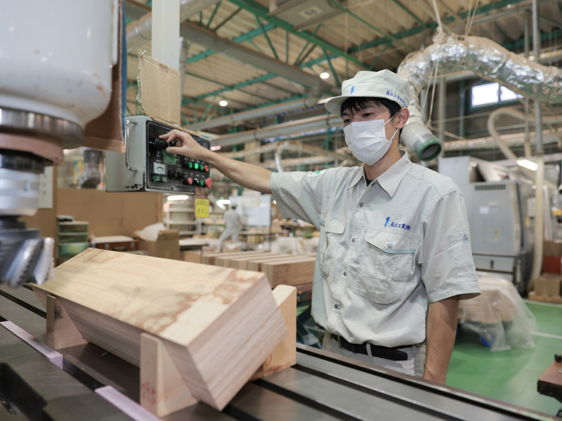 昌立工業株式会社 の仕事内容