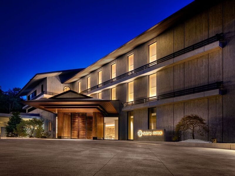 シャレーアイビー定山渓（株式会社Jozankei Enterprises）の仕事内容