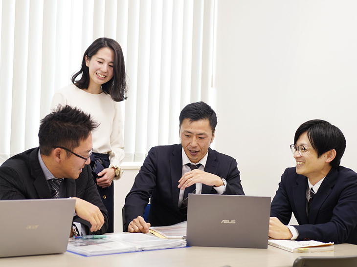 株式会社神戸物産の仕事内容