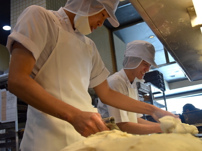 有限会社ヘアーメッセージ 泉北堂cafeの仕事内容