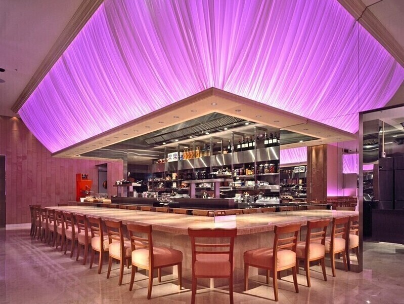 株式会社HUGEの仕事内容