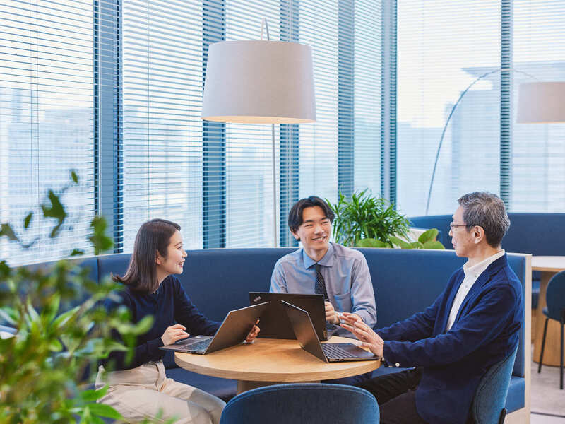 INTLOOP株式会社の仕事内容