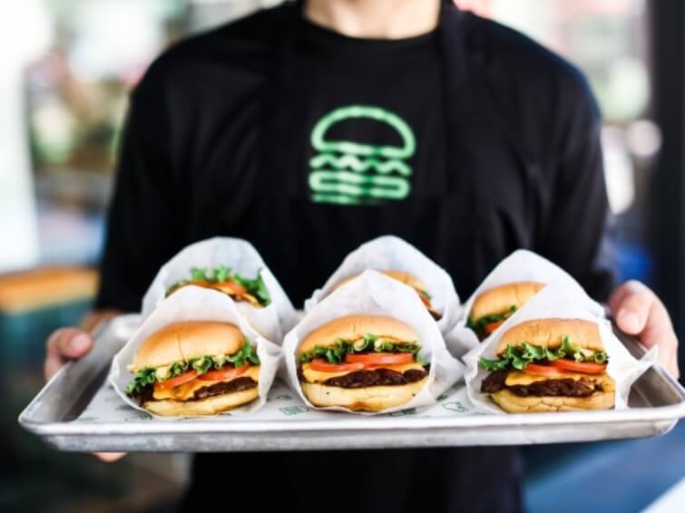 アイビーカンパニー株式会社【アフタヌーンティー・ティールーム、キハチ、シェイク シャック】の仕事内容