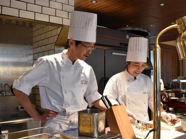 クリエイト・レストランツグループの仕事内容