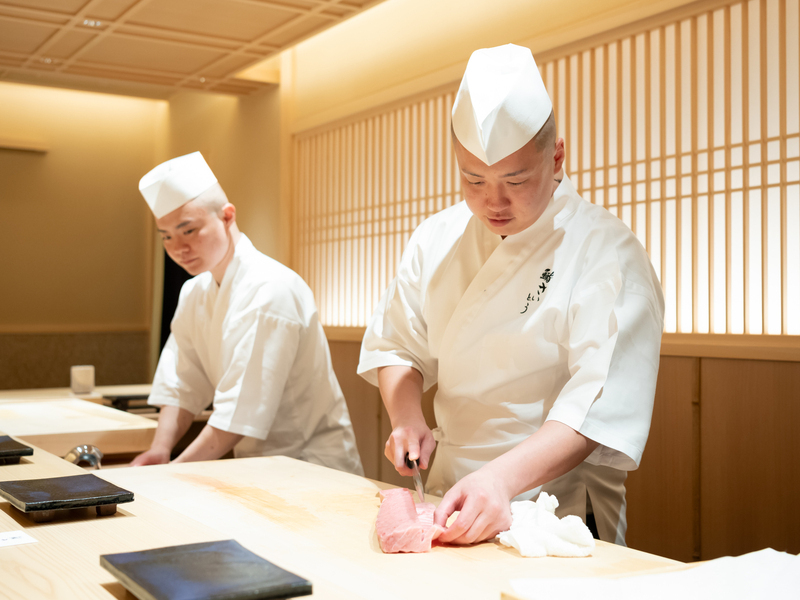 株式会社鮨さいとうの仕事内容