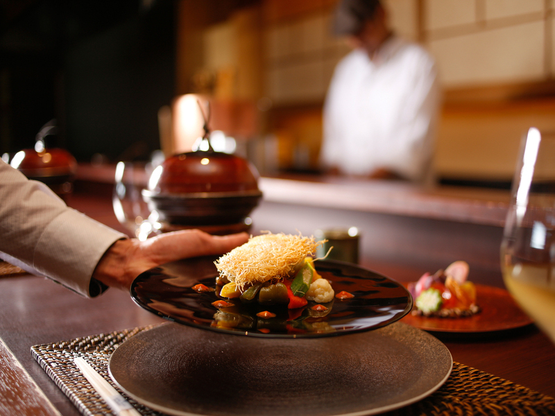 ホテルニューアワジグループの仕事内容