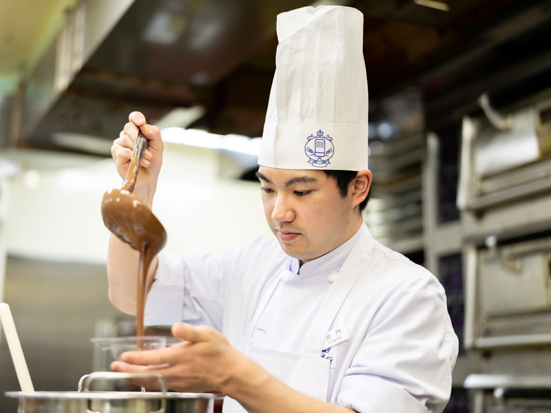 株式会社ジュウロック（フランス菓子　１６区）の仕事内容