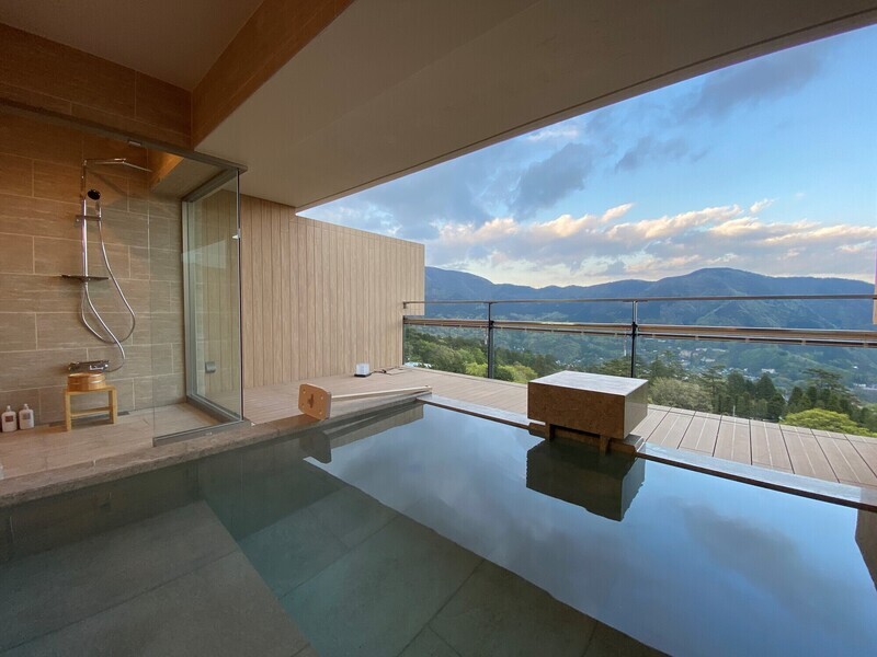 懐石旅庵 阿しか里 / 箱根強羅 白檀 / 玄 箱根強羅（有限会社シンクロス・リゾート）の求める人物像