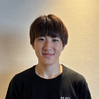 松岡  輝真