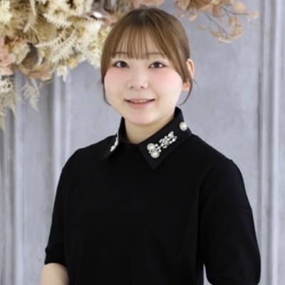 新屋 恋奈さんのプロフィール画像
