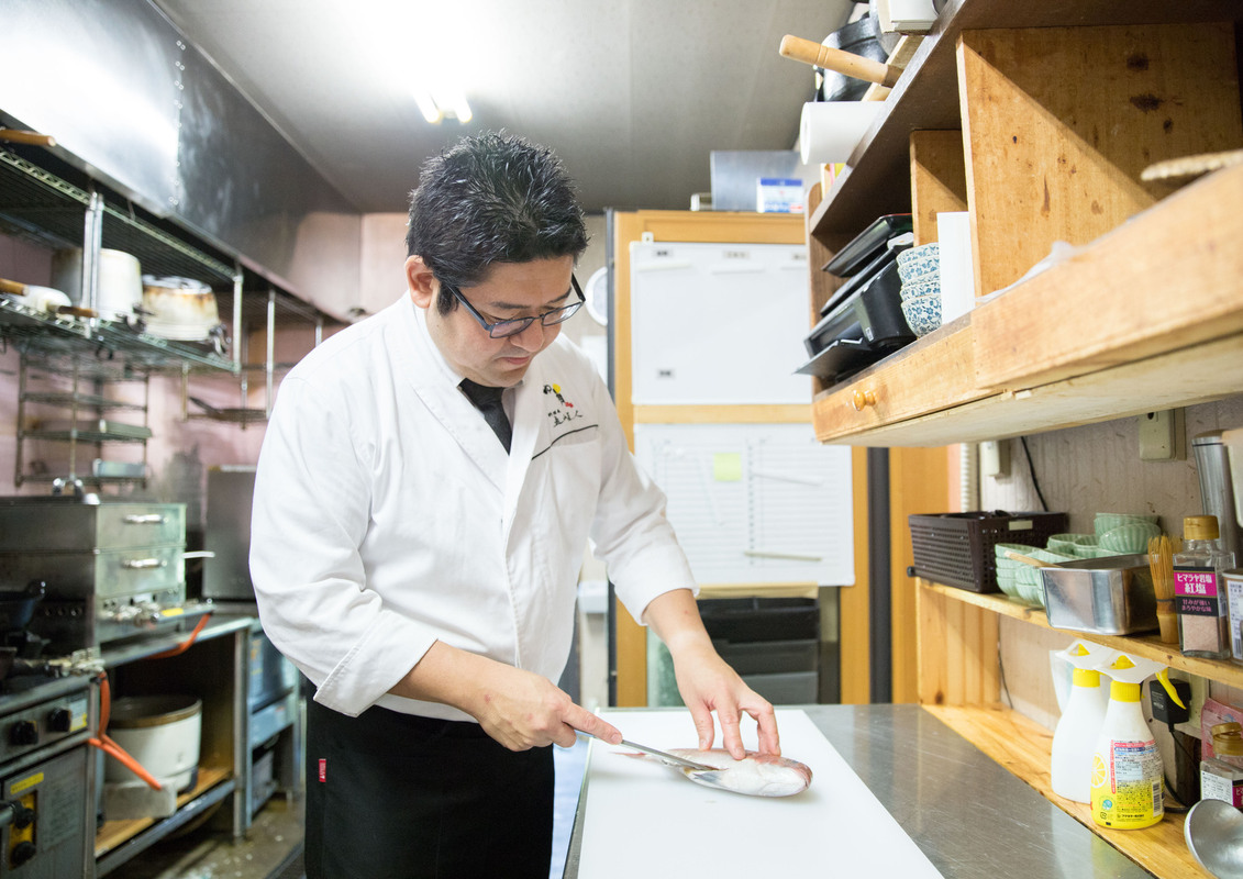 料亭 ゆう月の社員紹介 日本料理 割烹 懐石の求人情報