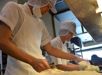 本多 侑樹さんの活躍 ロゴ