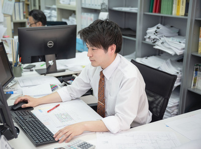 学校に入学したときは何を目指していた?