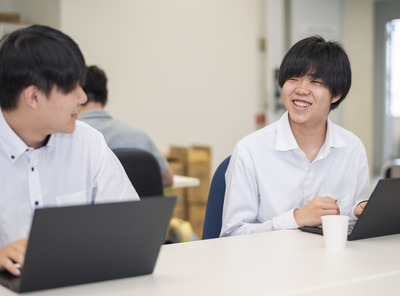 上村 祥介さんの活躍 ロゴ