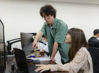 PCの使い方からわかりやすく教えてもらってます