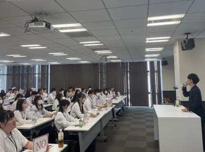 K Mさんの活躍 ロゴ